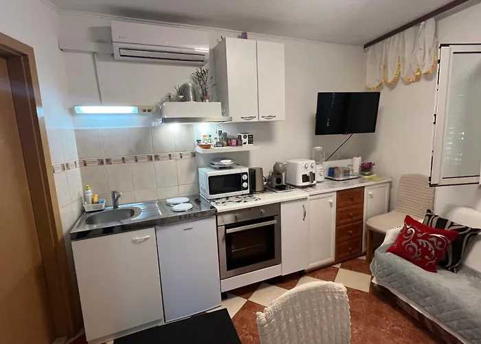 Kameni Val 아파트 *