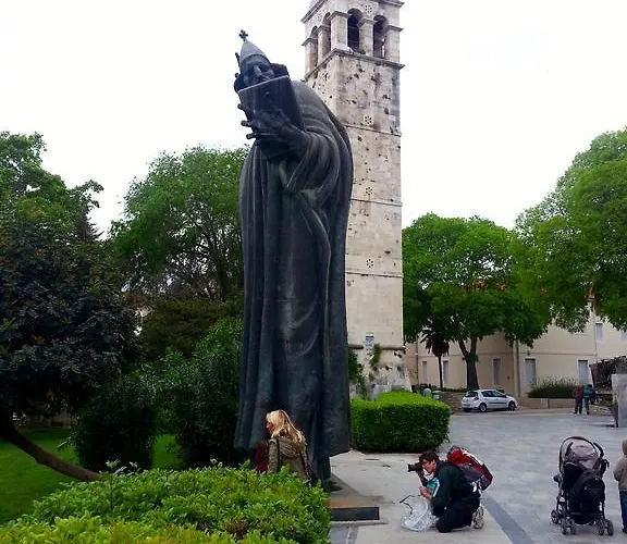 아파트 Kameni Val