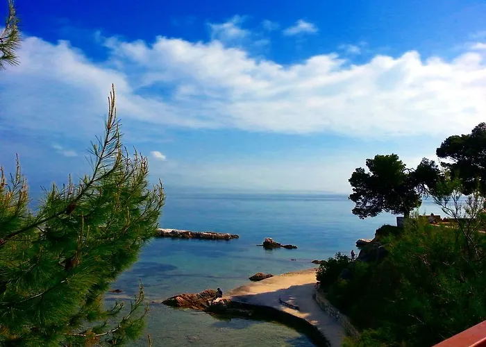 아파트 Kameni Val *