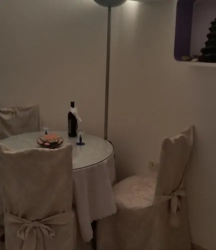 아파트 Kameni Val *