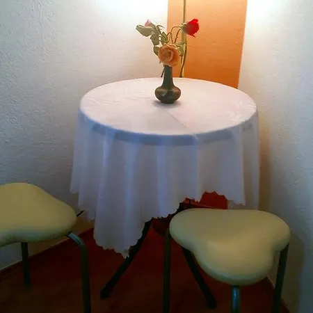 Apartment Kameni Val